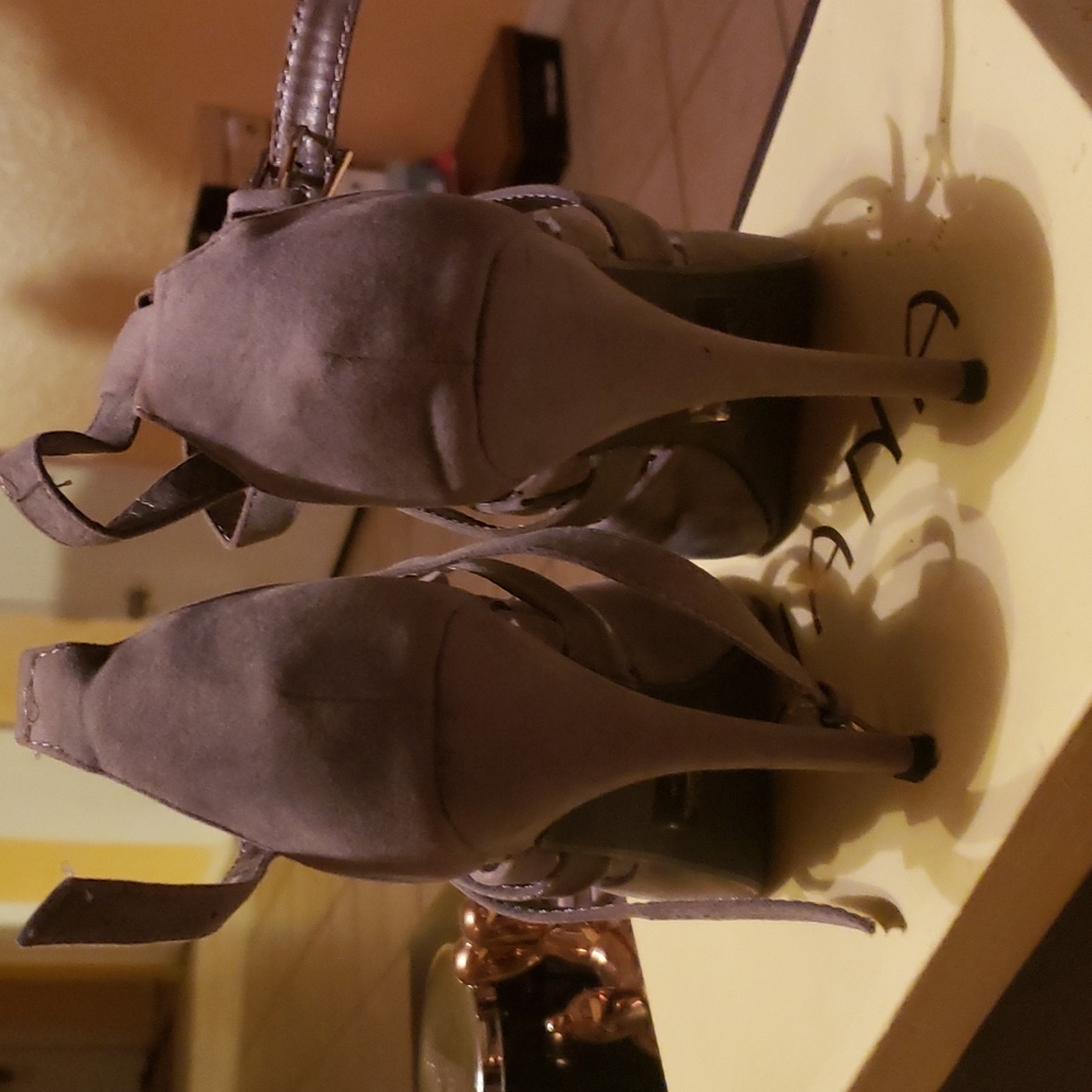 Brand: Liliana heels - Picture 3 of 6